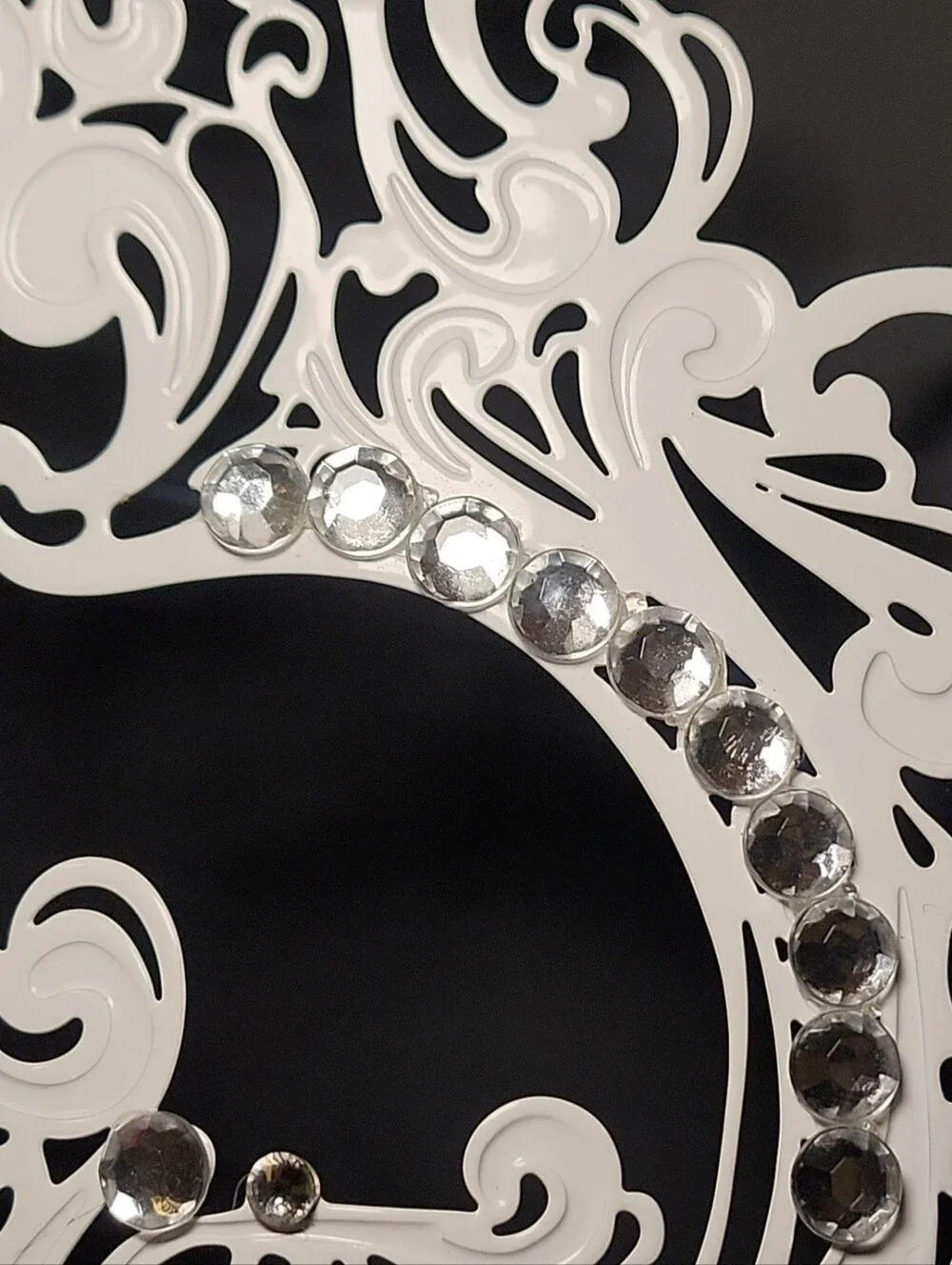 White Crystal Metal Skull Masquerade Mask Filigree ElasticStrap 9x7.5 Adjustable